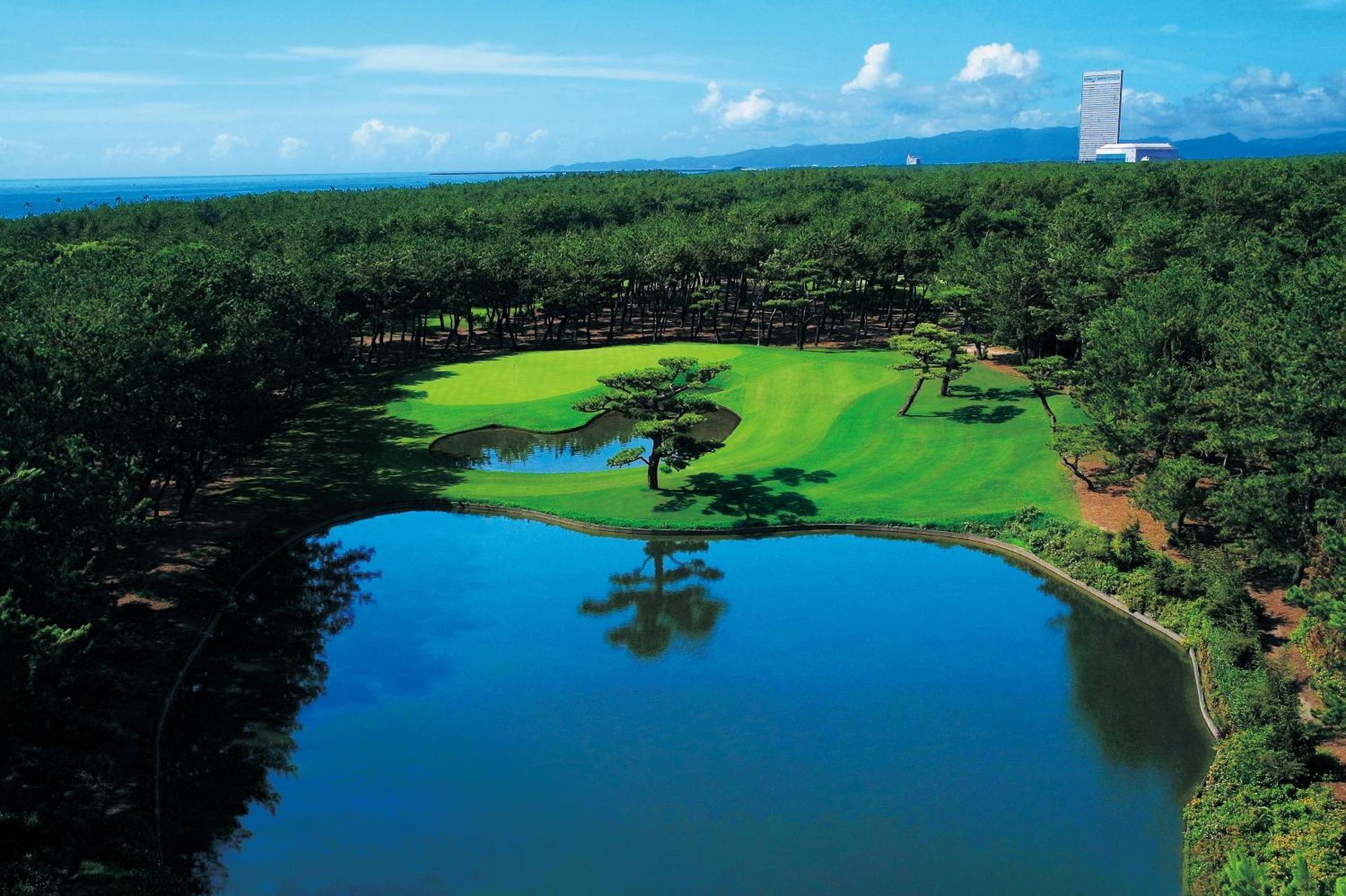 Sheraton Grande Ocean Resort Миядзаки Экстерьер фото