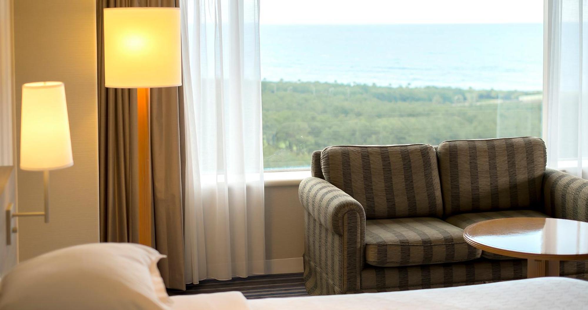Sheraton Grande Ocean Resort Миядзаки Экстерьер фото